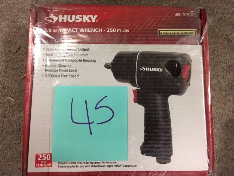 lot 45 image: Husky 38 Air Impact Wrench in very  good condition