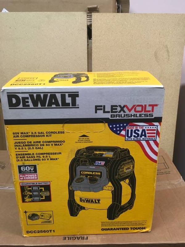 lot 88 image: DEWALT FLEXVOLT 2.5 Gal. 60-Volt MAX Brushless Cordless Electric Air Compressor Kit w Battery 2Ah and Charger in very  good condition