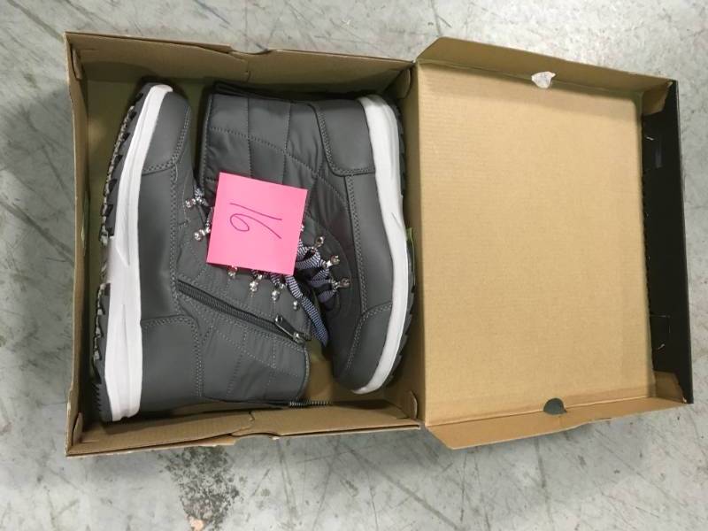 lot 16 image: Womens Weatherproof Katie Sneaker BootS Size 9 Grey not used