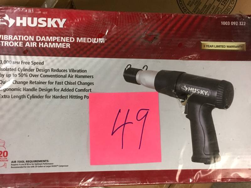 lot 49 image: Husky Vibration Damped Medium Stroke Air Hammer not used