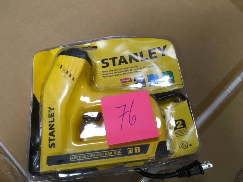 lot 76 image: Stanley 2-in-1 Electric Stapler and Strip Brad Nailer in good working condition
