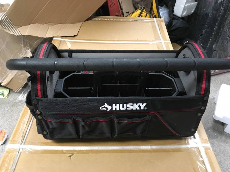 lot 94 image: Husky 20 in. Pro Tool Bag with Pull Out Tray BELT DAMAGE