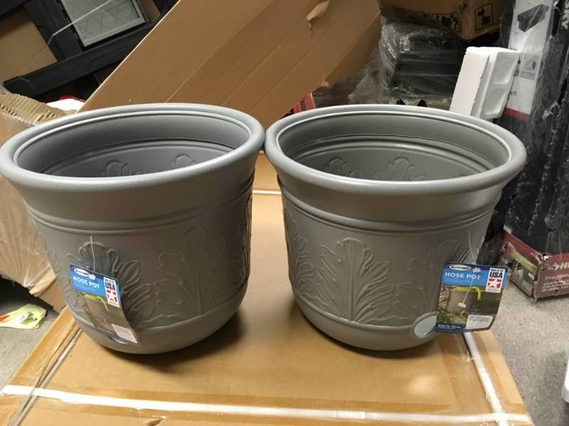 lot 99 image: Suncast Grey Resin Hose Pot QTY 2 not used
