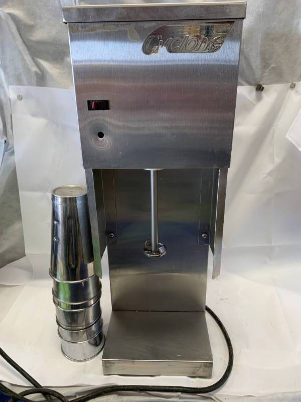 lot 27 image: Sani-Serve Cyclone Counter Shake Machine with Stainless Cups