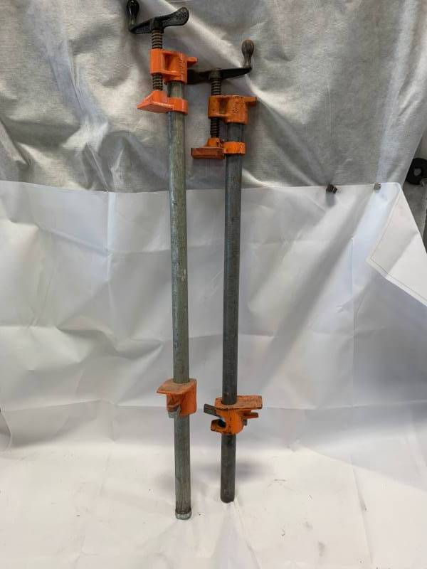 lot 36 image: Lot of 2 Pony Bar Clamps