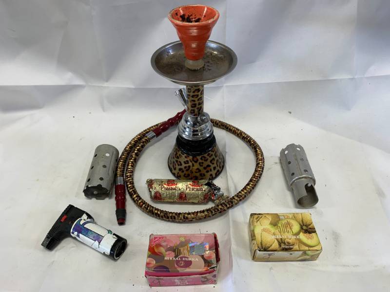 lot 82 image: Egyptian Hookah