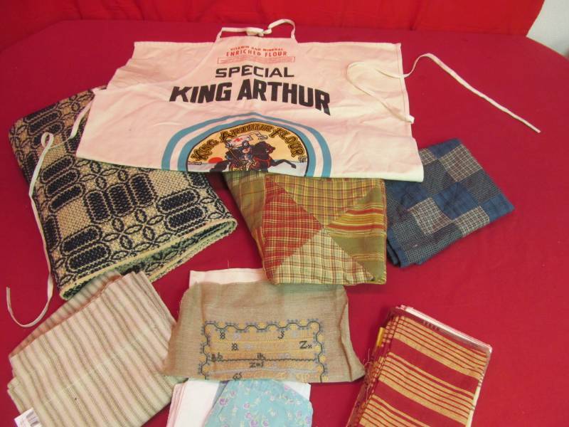 table linens, King Arthur apron