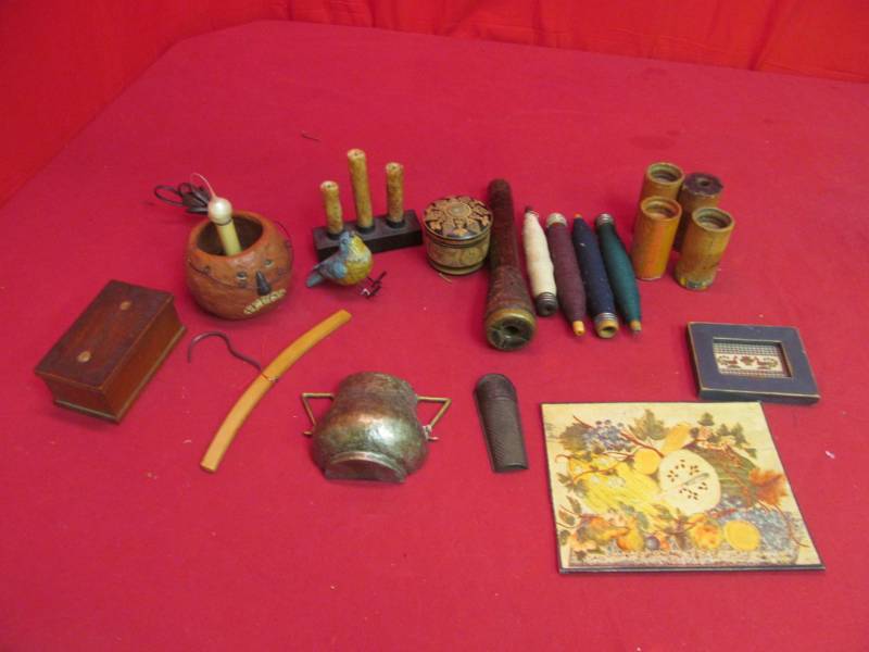 vintage spinning wheel thread spools