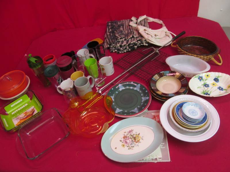 kitchen ware
