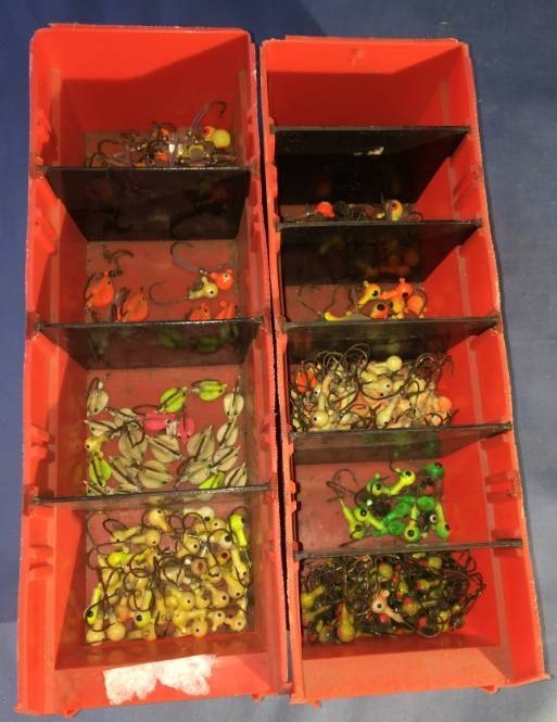 lot 44 image: Fishing Jigs