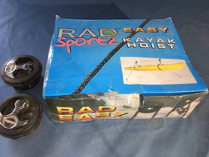 lot 61 image: Kayak Hoist