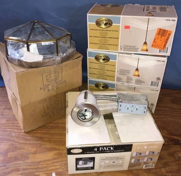 lot 96 image: Light Fixtures