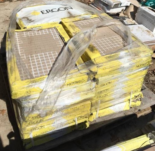 lot 175 image: Pallet of Tiles