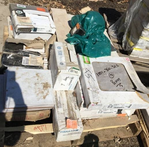 lot 177 image: Pallet of Assorted Tiles
