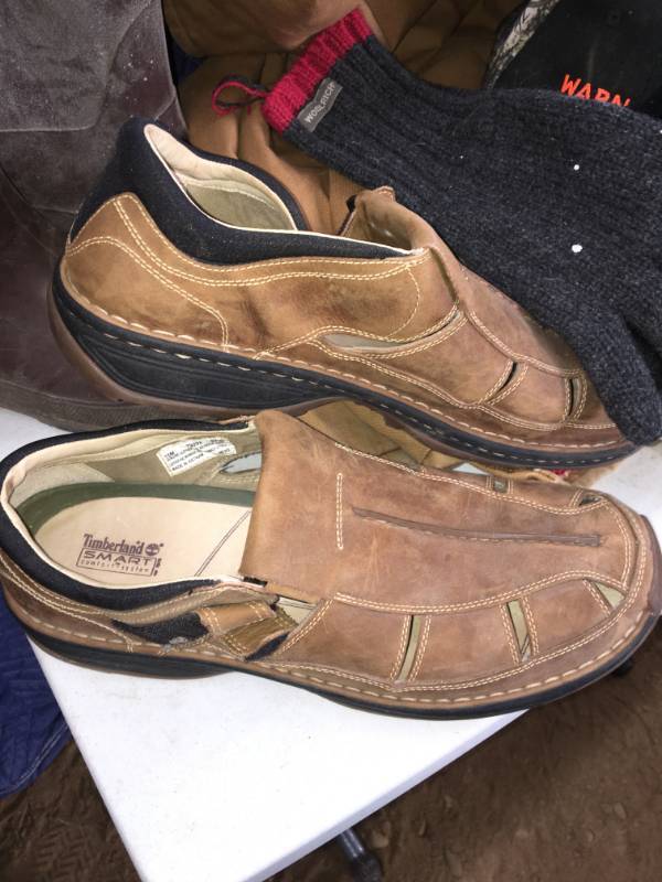 lot 213 image: Boots and More