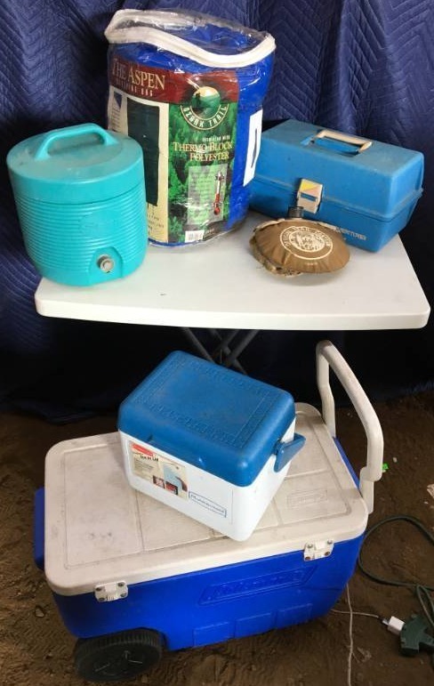 lot 221 image: Assorted Camping Gear