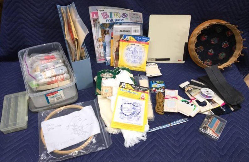 lot 288 image: Assorted Crafting Supplies