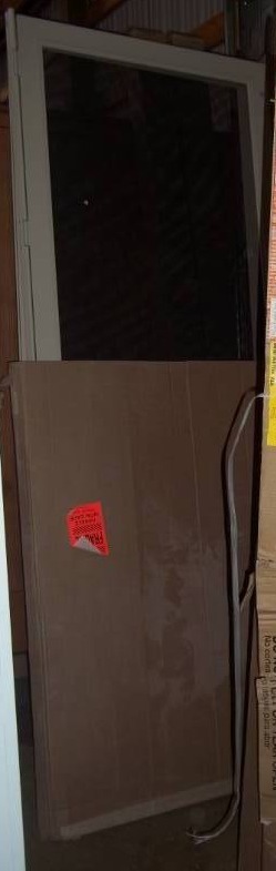 lot 345 image: 710 Pair of Screen Doors