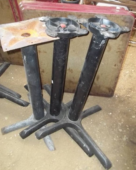 lot 411 image: Unassembled Tables
