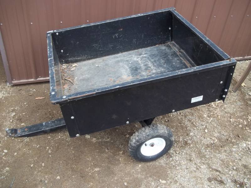 lot 499 image: Yard Trailer