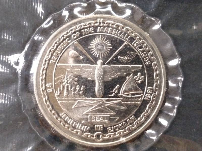 lot 132 image: 1991 Five Dollars Marshall Islands ...