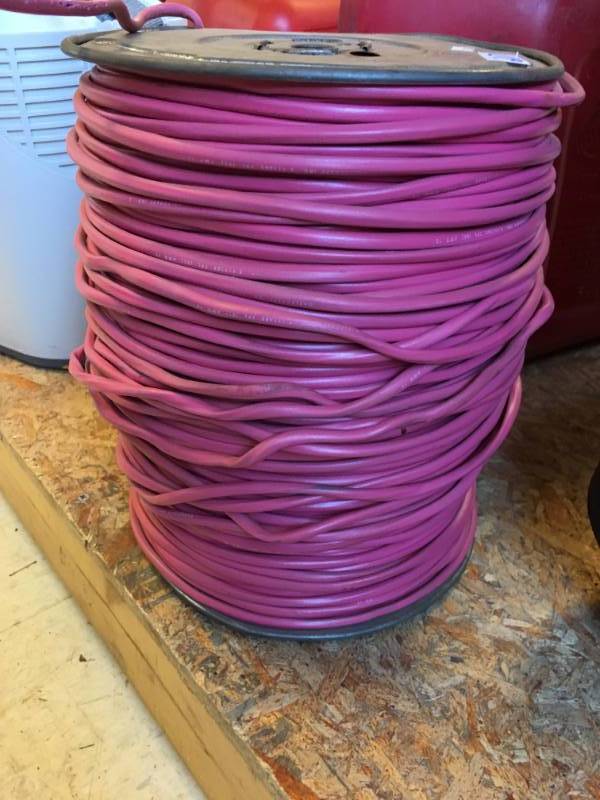 lot 27 image: Spool of Wire AWG 18