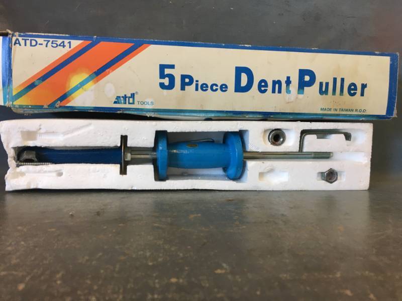 lot 54 image: Dent Puller