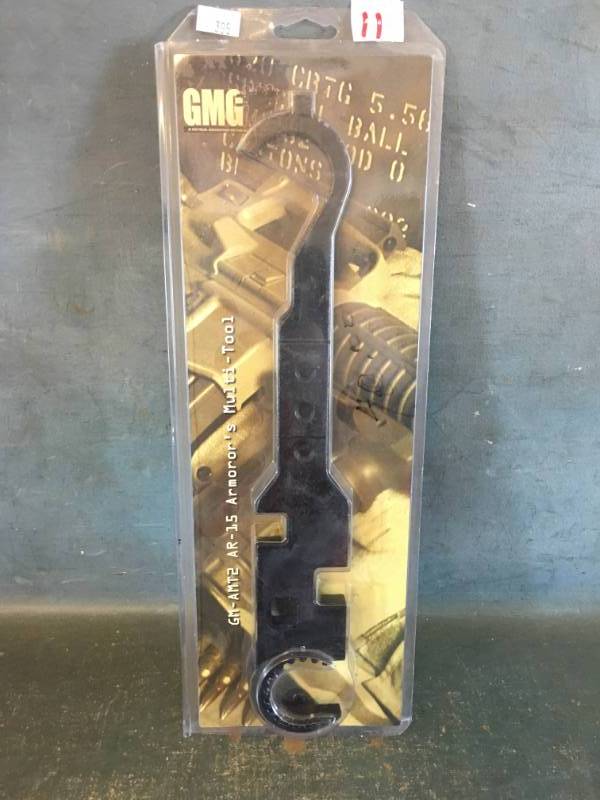 lot 11 image: Armourors Multi Tool