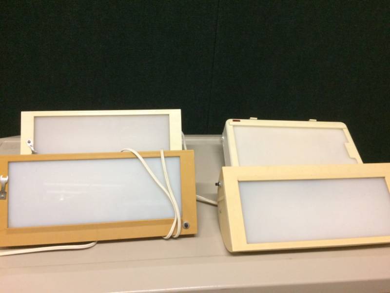 lot 32 image: Lot Of Dental Xray Examination Light Viewers - Good Working Condition