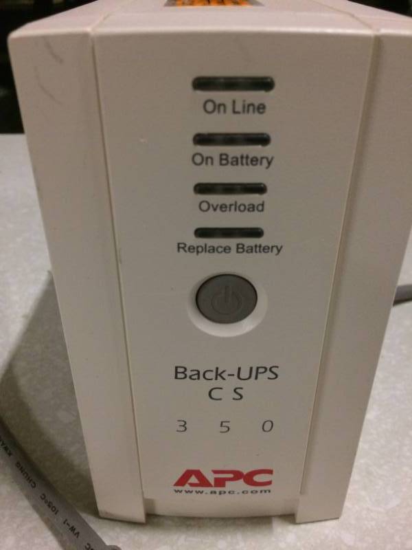 lot 37 image: APC 350 UPS Uninterruptible Power Supply - Excellent Working Condition