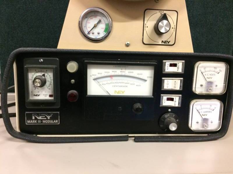 lot 71 image: Ney Mark III Dental Lab Furnace for Restoration Material Heating - Excellent Working Condition&nbspExact One Just Sold On Ebay $500