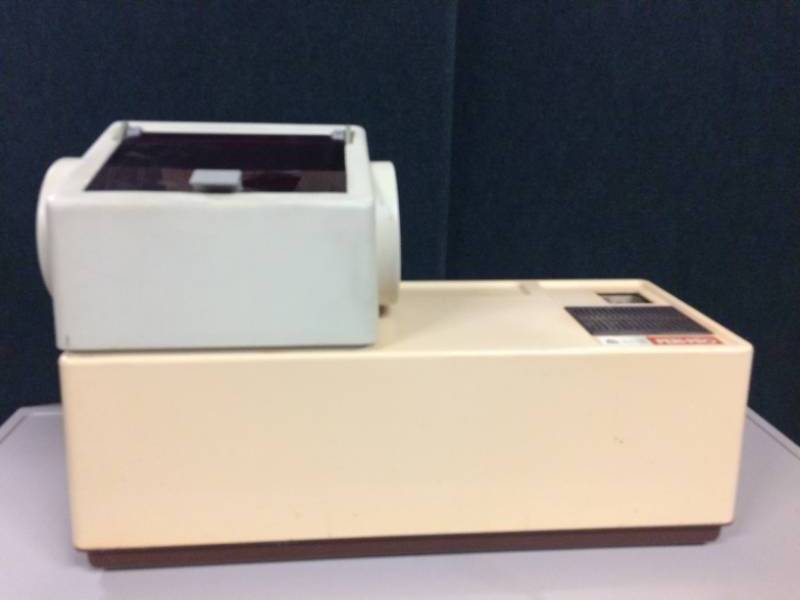 lot 9 image: Peri-Pro I Dental Xray Film Processor Developer Air Techniques w Daylight Loader Great Condition - One Just Sold On Ebay $500