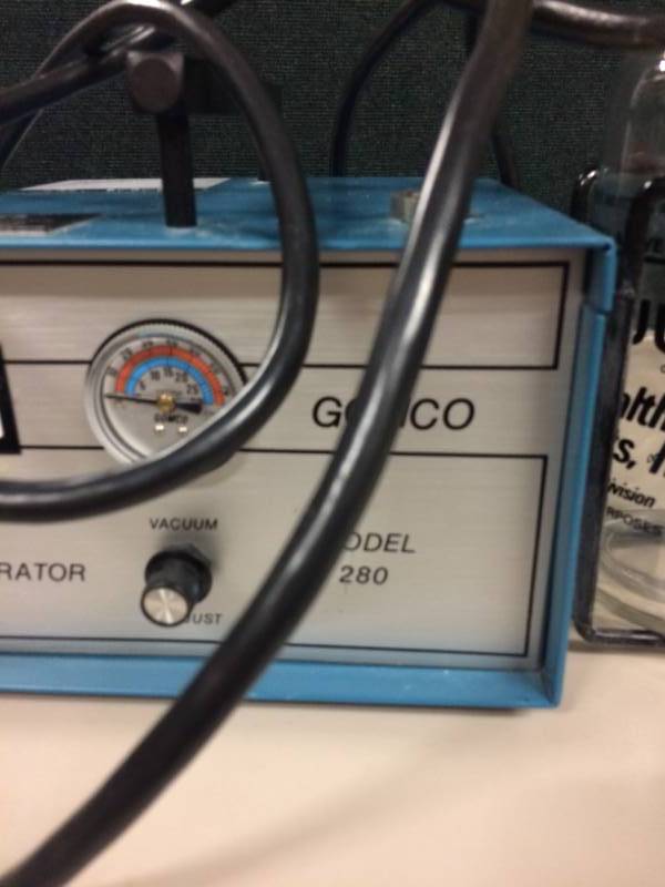 lot 7 image: MSRP $800 Gomco Model 280 Suction Pump Portable Tabletop Compact Aspirator with Glass Collection Bottle - Excellent Condition