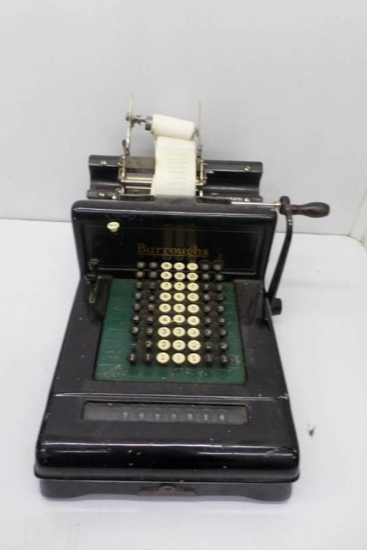 lot 65 image: Vintage Burroughs Adding Machine SN3-576329