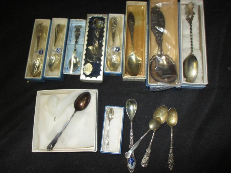 lot 41 image: STERLING  Silver Spoons 3-4 oz