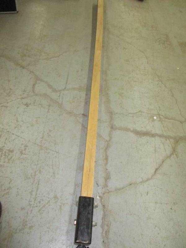 lot 63 image: Toe Hitch 8 foot wagon hitch
