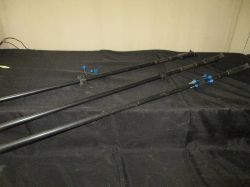 lot 90 image: .625 Magnum J.R Stupero Three3 ft each Air Guns