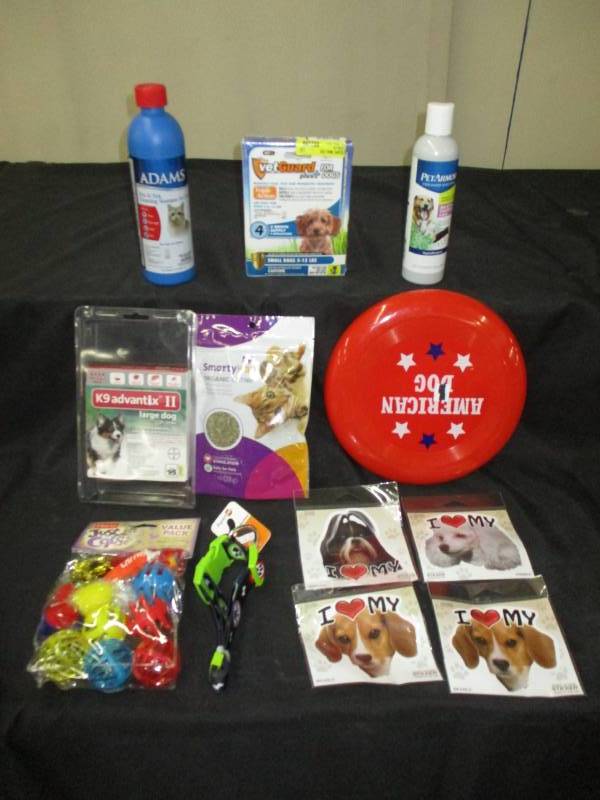 lot 131 image: Pet Items, Heathcare, Frisbee, Collar, Shampoo, And skin and paw lotion