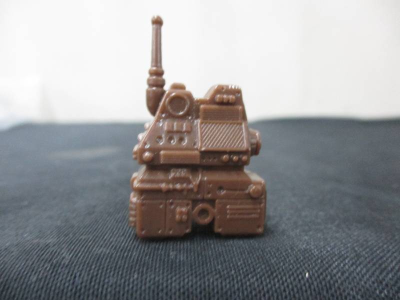 lot 162 image: G.I Joe 1987 Accesory Pack #5 Emergency Commun ications Back Pack