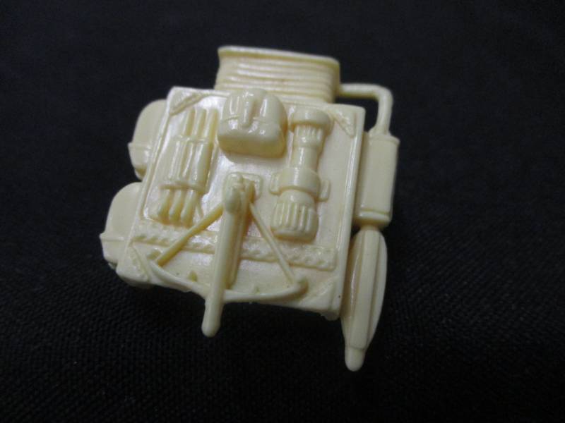 lot 163 image: G.I Joe 1987 Accesory Pack #5 Backpack w Mine Clearing Line Charge