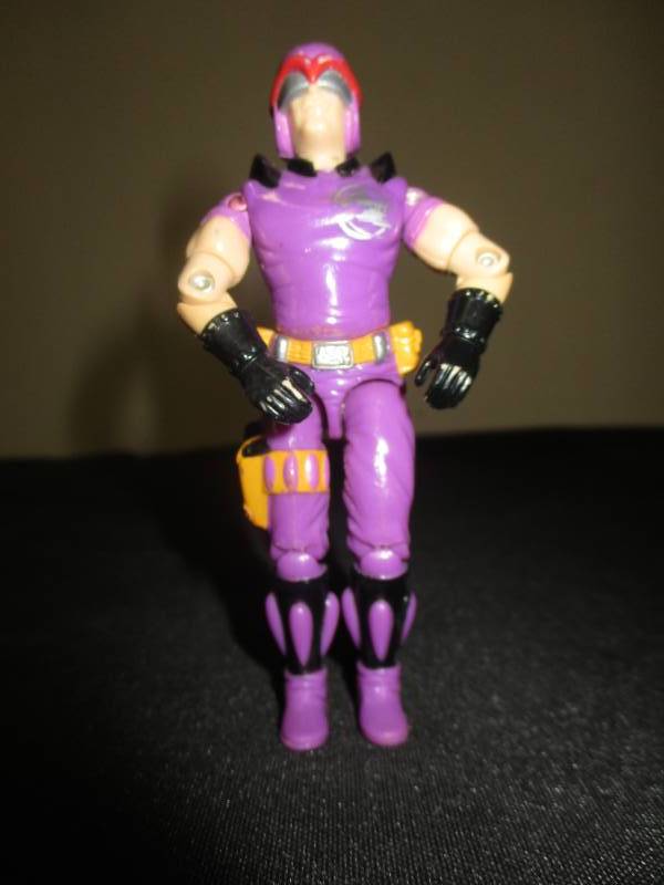 lot 168 image: G.I Joe 1987 Sea Slug Driller Cobra Sea Ray Figure
