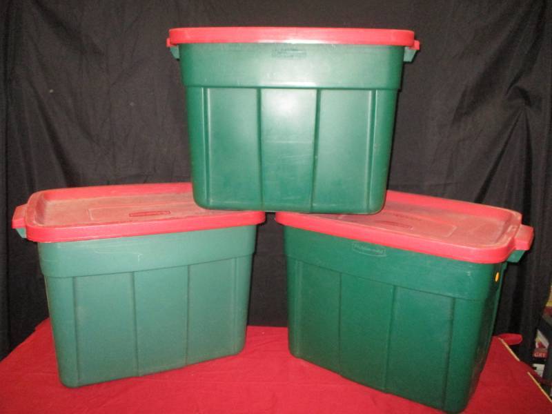 lot 172 image: 3-18 gallon Tubs