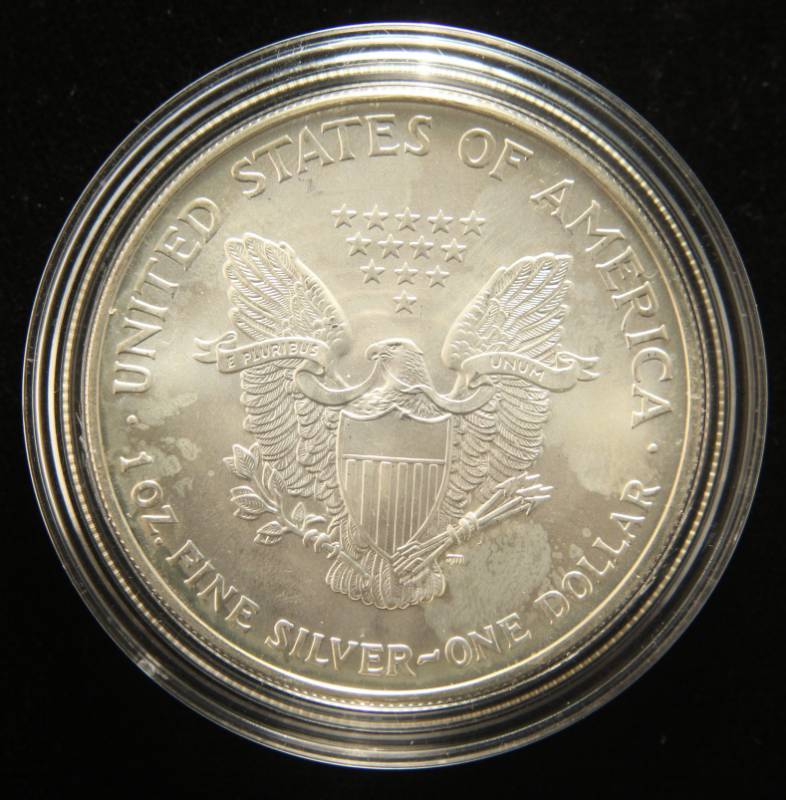2003 AMERICAN SILVER EAGLE 1 TROY OZ. .999 FINE SILVER IN AIRTITE