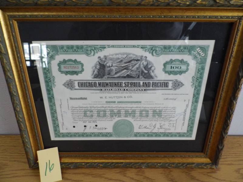 lot 16 image: Chicago Milwaukee St Paul & Pacific Stock Certificate