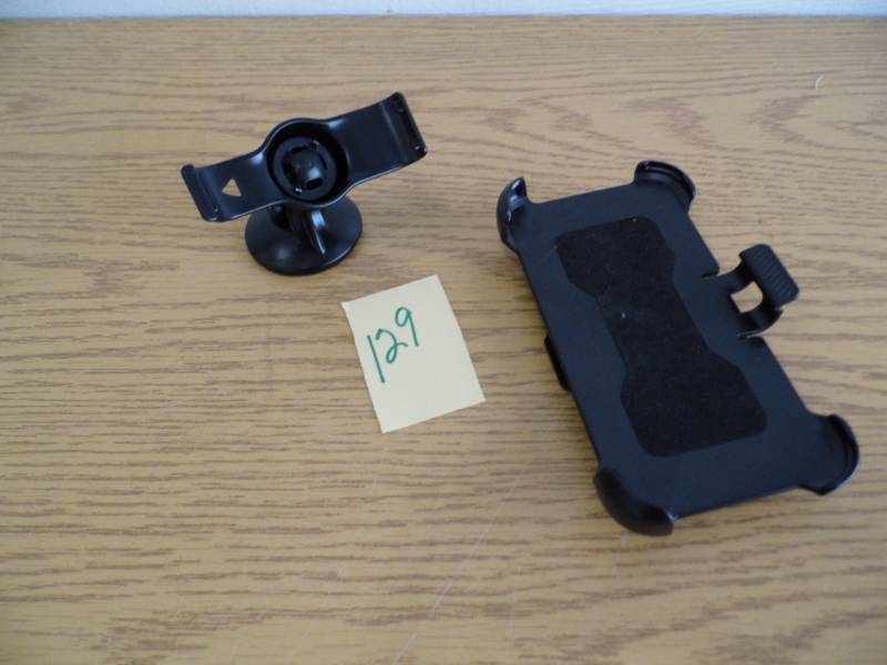 lot 129 image: Phone Holder