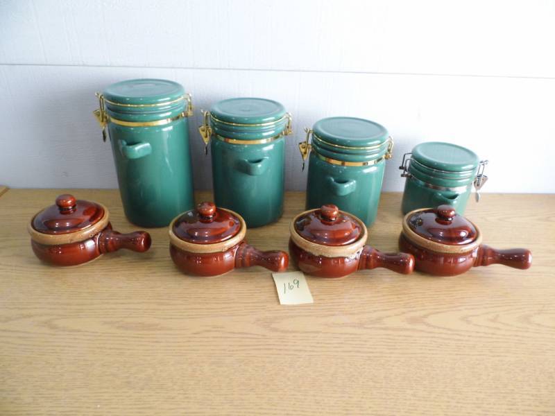 lot 169 image: Cannisters - Soup Bowls wLids