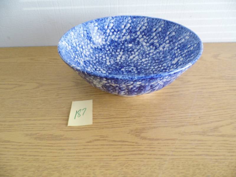 lot 187 image: Blue Bowl