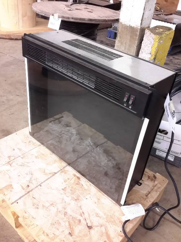 lot 21 image: Electric Fireplace, Greentouch