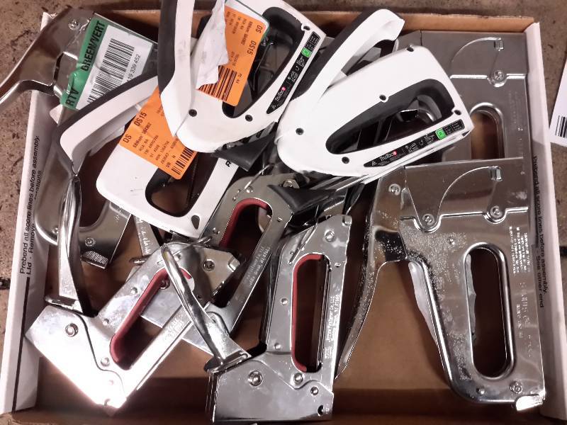 lot 86 image: Lot of Staple Guns, Arrow, Appow