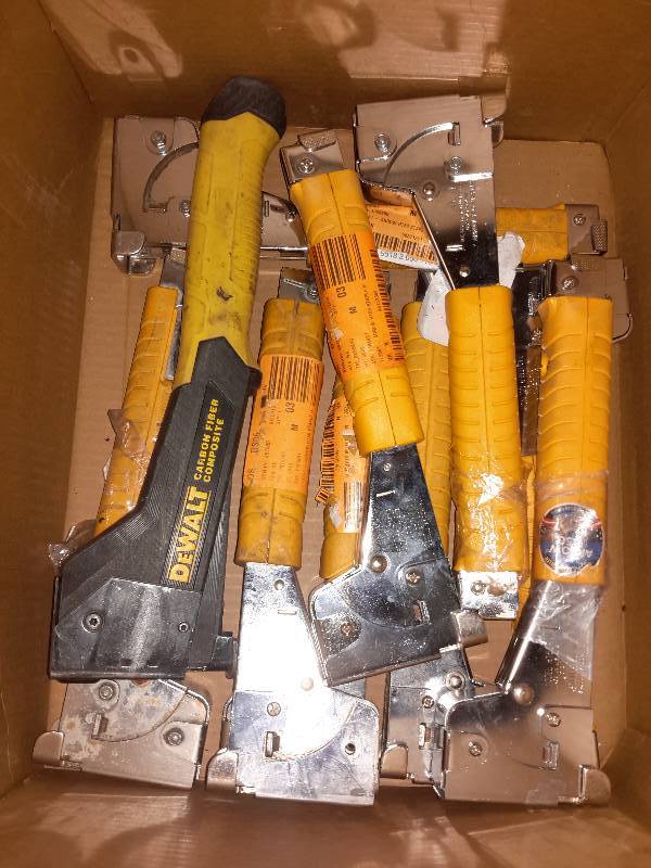 lot 117 image: Lot of Dewalt & Arrow Hammer Trackers